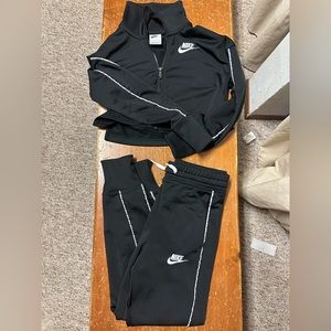 Nike Sportswear Track Suit black jogger with crop track jacket